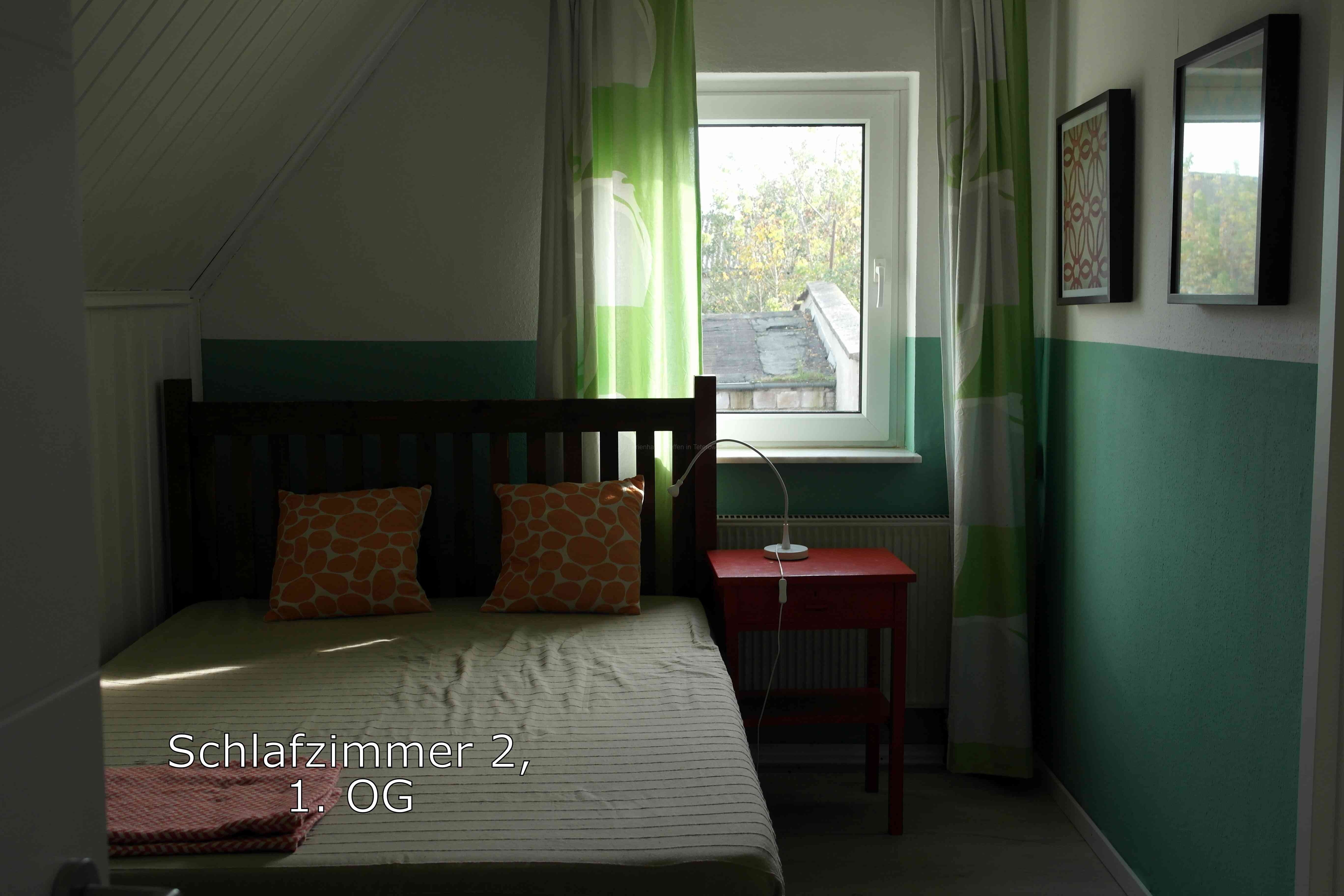 Schlafzimmer 2 im OG - Ferienhaus Steffen in Teterow.jpg